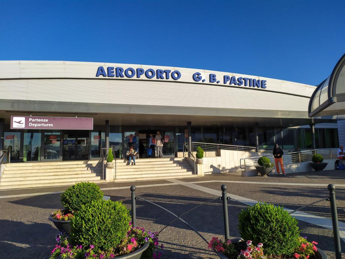 Casa Design Con A/C E Wifi_7 Minuti Ciampino Aeroporto Apartment Exterior foto