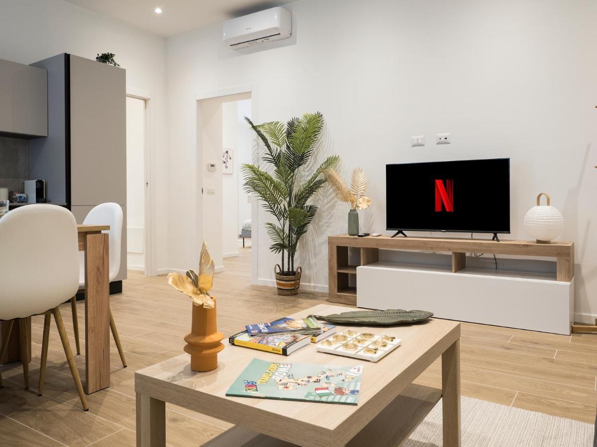 Casa Design Con A/C E Wifi_7 Minuti Ciampino Aeroporto Apartment Exterior foto